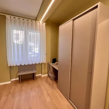 Twins לינה וארוחת בוקר 3*